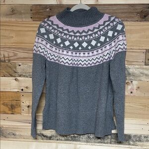 Tahari size Medium Gray, White, and Pink  Mock-neck Soft and Stretchy Sweater